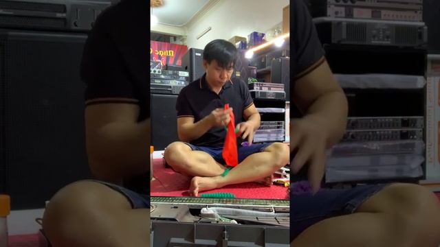 Sửa bàn phím đàn yamaha S670 nhiều note không kêu. смотреть онлайн