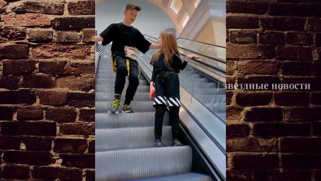 Полиция завела дело из-за поцелуев 8-ми летней Миланы Маханец с 13-летним блогером Пашей Пэл. смотреть онлайн