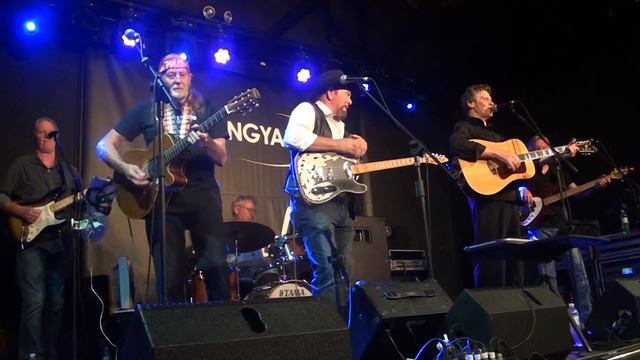 4 Highwaymen - Folsom Prison Blues смотреть онлайн