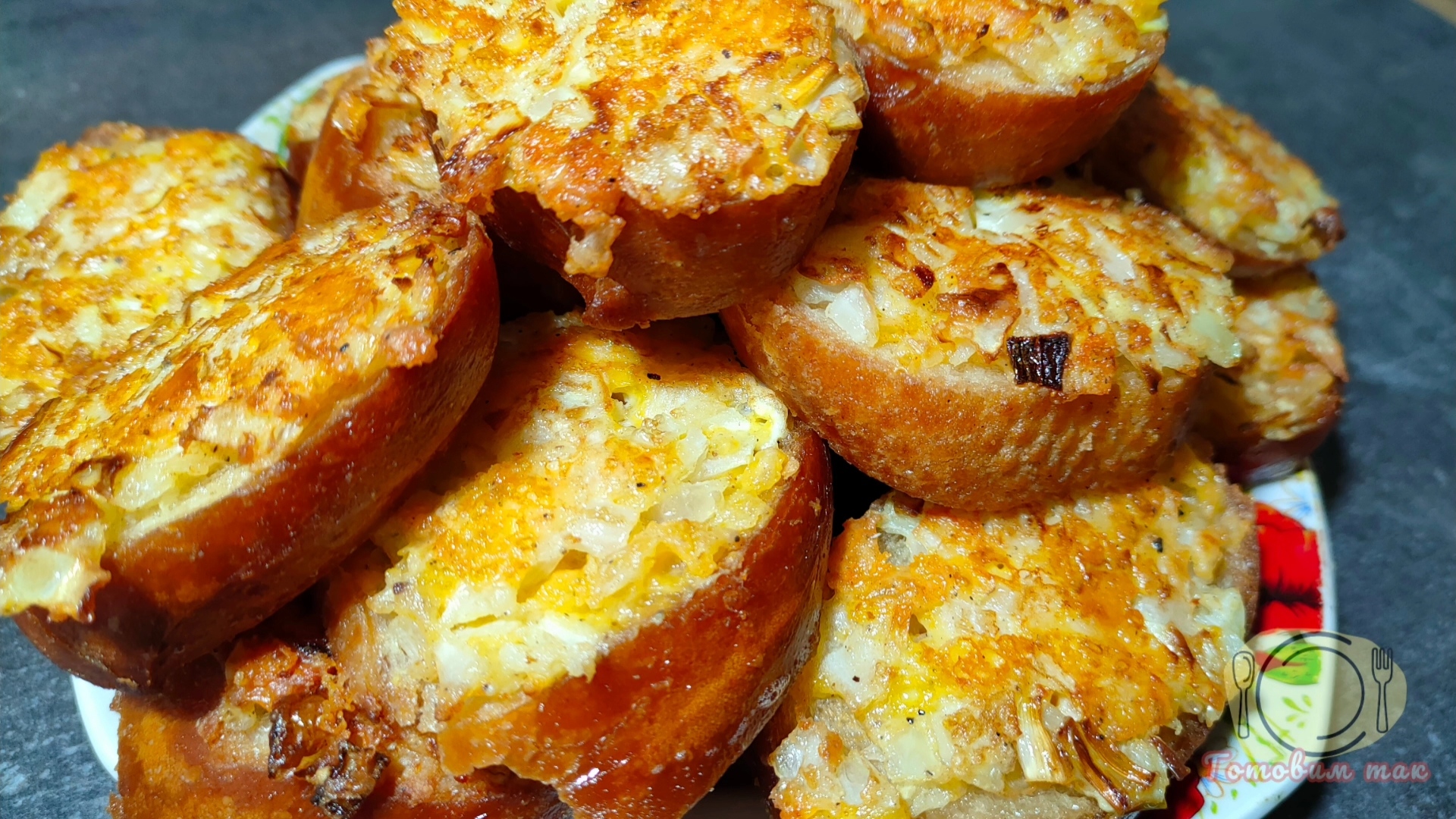 Бутерброды с луком, как в детстве