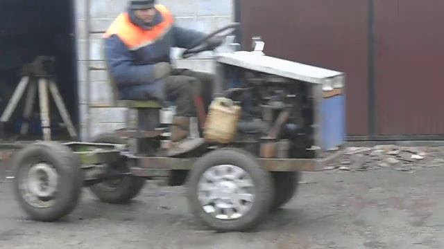 Самодельный трактор из Оки. смотреть онлайн