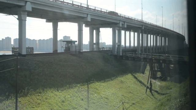 Нижний Новгород. Волжский мост из окна поезда смотреть онлайн