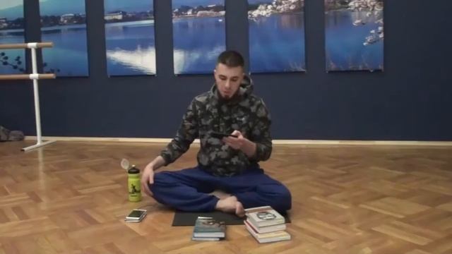Сергей Трифонов "Духовная литература" смотреть онлайн