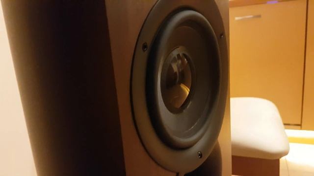 Kef IQ90 + Nakamichi AV-7 + Topping DX3 Pro смотреть онлайн