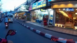 Самуи Чавенг: центральная улица