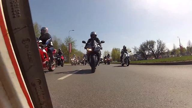 Открытие мото сезона в Риге 27.04.2019.(Вид с зади) смотреть онлайн