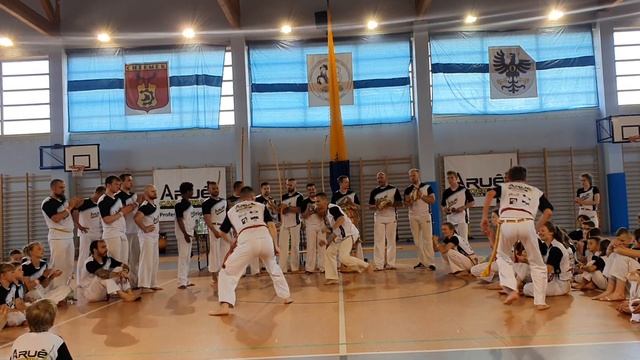 Batizado e Troca de Corda Arue Capoeira. Festival de Verao em Chełmek 2022. Dorośli 3' i 4' смотреть онлайн