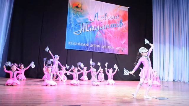 танец Бибика, студии танца "Inside of dance" 12.05.2018. Лавина Талантів смотреть онлайн