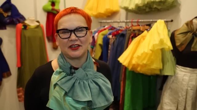 Видеорепортаж с первого дня выставки-продажи "Бижутерия", ноябрь 2015 смотреть онлайн