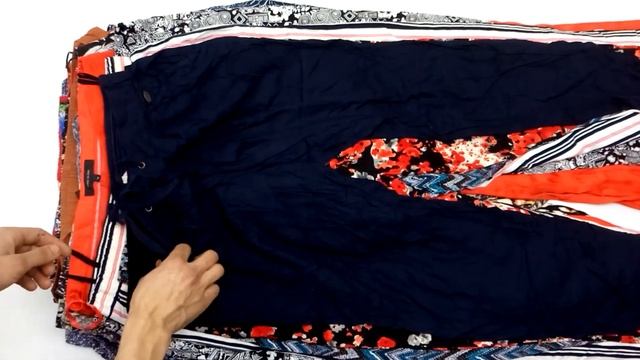 Мешок № 123037. Брюки женские КРЕМ+люкс Гавайки Австрия. Арт 3130. Вес 14,9 кг. Кол-во 71 шт смотреть онлайн