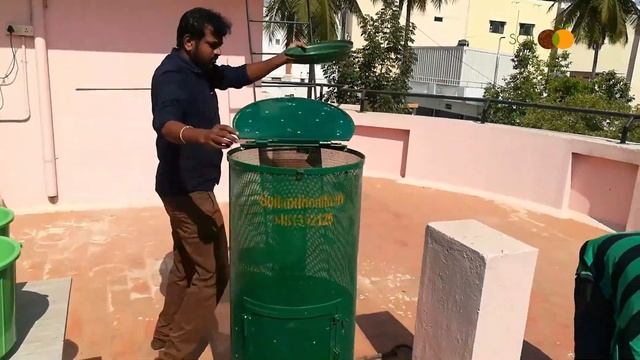 DIYA composter from Soil and Health - Bioclean - for Home garden and kitchen waste in English смотреть онлайн