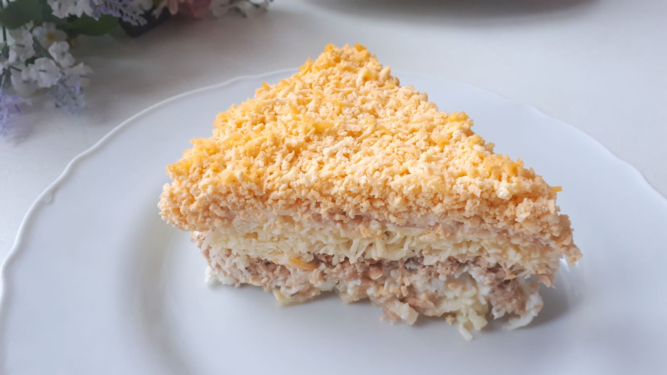 Салат «Мимоза». Вкусные Салаты на Праздничный стол. Салат «Мимоза» - рецепт. Как приготовить Мимозу? смотреть онлайн