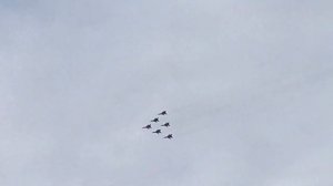 Полёт Авиационной группы высшего пилотажа «Стрижи» над Мурманском