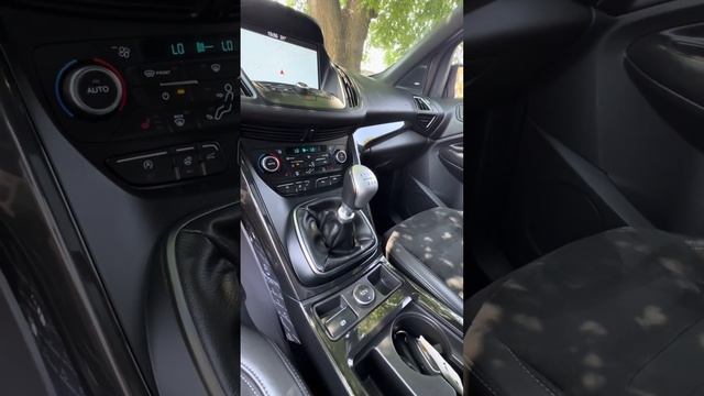 Ford Kuga ST LINE NAVI ΔΕΡΜΑ FULL EXTRA '17 смотреть онлайн