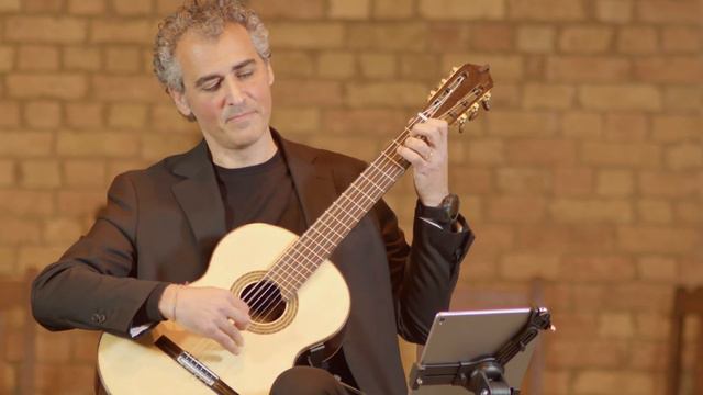 Cristiano Poli Cappelli plays Adiós a Ocumare by Antonio Lauro смотреть онлайн