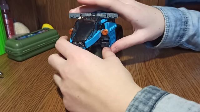 обзор на мотоцикл ?️ из конструктора Lego с Изумрудом с канала Mach Games смотреть онлайн