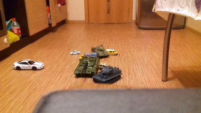 Abtoys тест драйв танковый бой тигр 1 т 34 85 смотреть онлайн