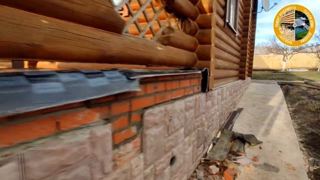 Замена нижних, гнилых венцов #поднятьдомказань смотреть онлайн