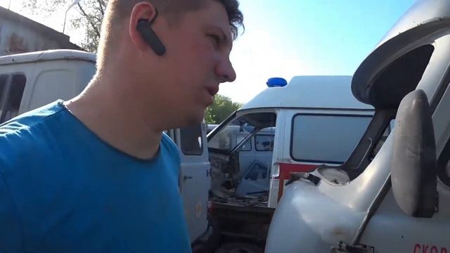 ОТПИЛИЛИ КРЫШУ БУХАНКИ / НАДО МЫТЬ БАССЕЙН