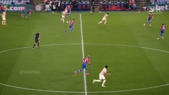 Marcus Rashford Top 40 Disrespectful Skill Moves смотреть онлайн