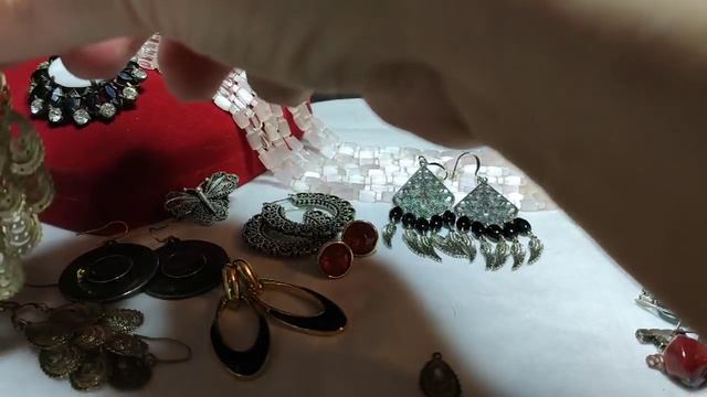 75. Восстановленные украшения! Лот интересных серег из Америки! смотреть онлайн