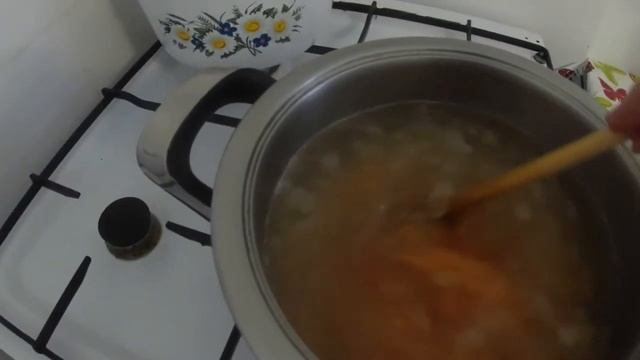 Чечевичный суп - это полезно и нереально вкусно! Čočková polévka s uzeným masem. смотреть онлайн