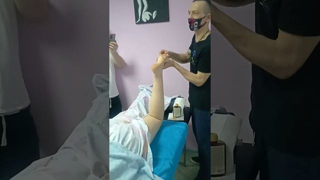 Школа массажа. Общий лимфодренаж. ч.1 смотреть онлайн