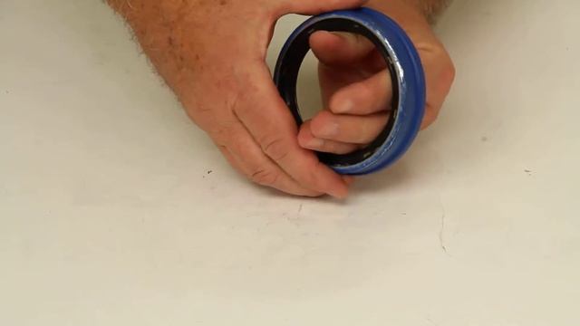 etrailer | Redline Trailer Bearings Races Seals Caps - Seals - 91030 Review смотреть онлайн