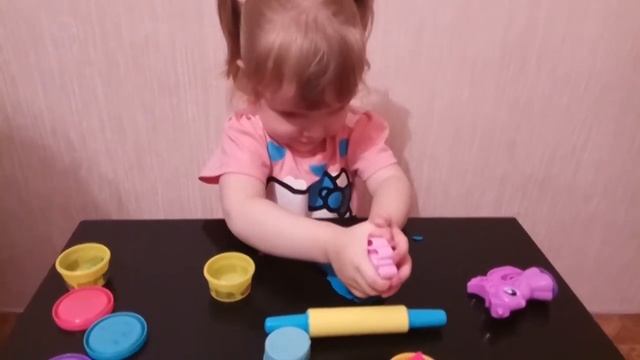 Игровой набор пластилина Play-doh знаки отличия май литл пони Твайлайт Спаркл и Пинки пай смотреть онлайн