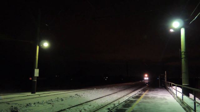 Тепловоз ТЭП70БС следует резервом смотреть онлайн