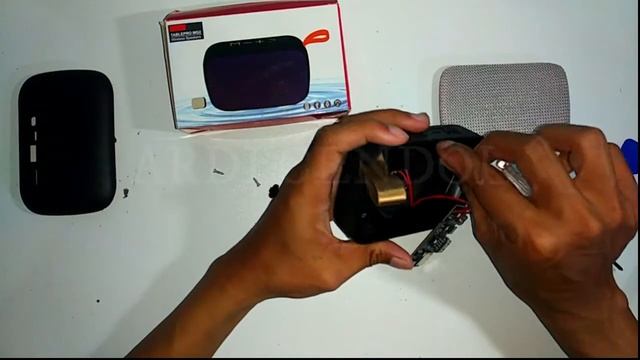 SEBELUM BELI!!! REVIEW SPEAKER WIRELESS JBL G2 MURAH смотреть онлайн