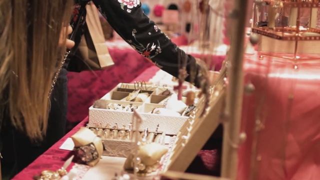 Canon 80D In Low Light | Sigma 30mm 1.4 смотреть онлайн