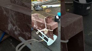 Установка парапетной воронки 3