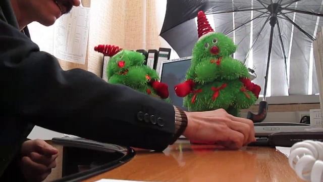 Танец пьяных елок! смотреть онлайн