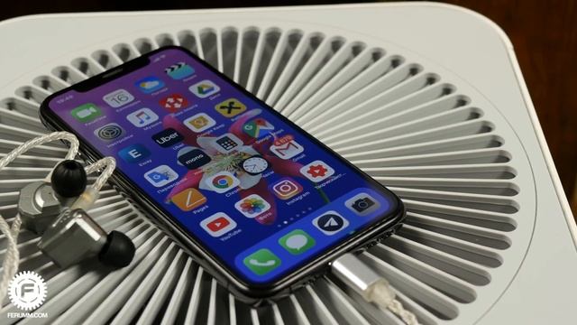 Как подключить любые наушники к iPhone без переходников и BT адаптеров. Обзор Lightning кабеля KZ смотреть онлайн