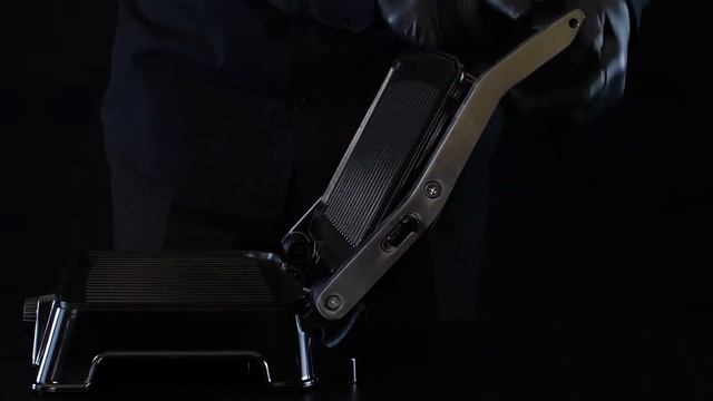 Электрический пресс-гриль GRILLMASTER 220 смотреть онлайн