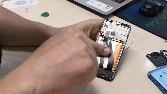Замена Аккумулятора Xiaomi Redmi A7, Как Поменять АКБ Redmi A7 смотреть онлайн