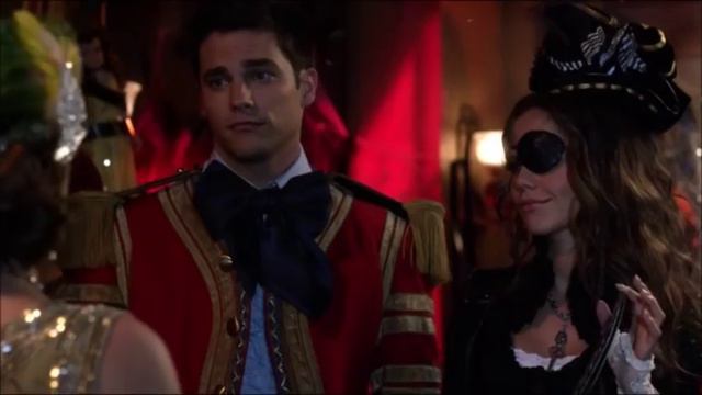 Pretty Little Liars 3x13 - Hanna & Aria Scene. смотреть онлайн