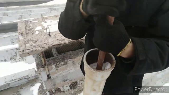 #жкхмкдотдушина Прочистка отдушин. Лезем на крышу 9 этажки. смотреть онлайн