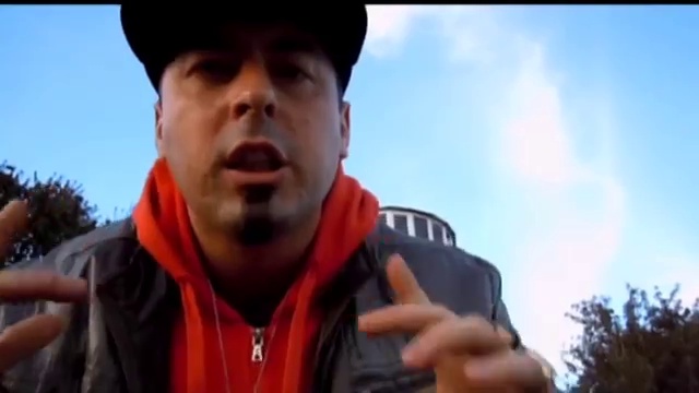 DIRTY WHITE - ДАВАЙ БЕРИ .avi смотреть онлайн