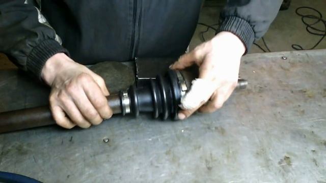 RENAULT LOGAN Замена ПРАВОГО НАРУЖНЕГО пыльника привода смотреть онлайн