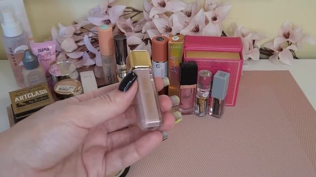 Shik, Jeffree Star и Revolution! Косметичка на май! ?️??