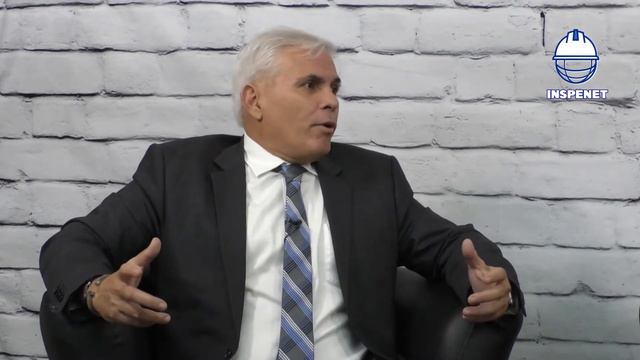 Tech Talking con Juan Lugo смотреть онлайн