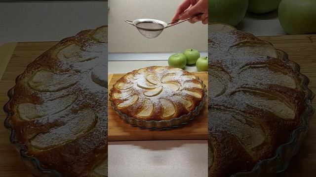 Вкуснейшая шарлотка!?❤️Рецепт в шапке профиля! смотреть онлайн