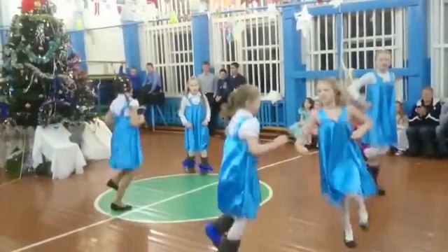 Новогодний утренник. Койгородский район село Грива Республика Коми. смотреть онлайн