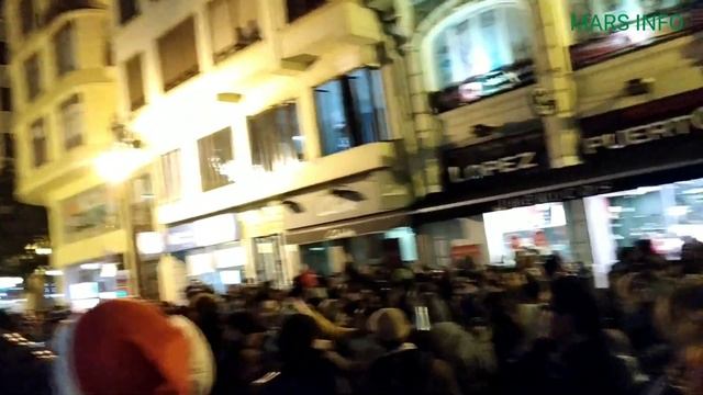 Новый год в Валенсии Испания смотреть онлайн