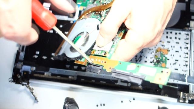 ПОЛНАЯ РАЗБОРКА НОУТБУКА ASUS K551LN смотреть онлайн