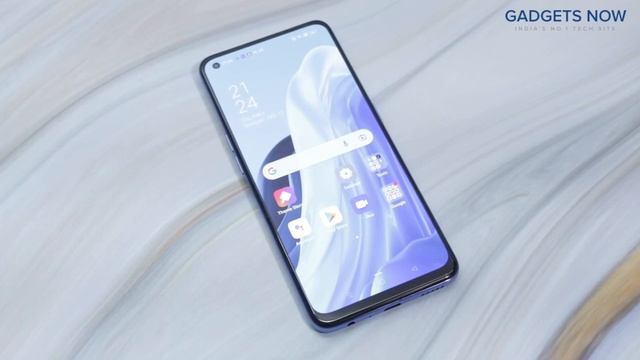OPPO Reno7 5G (Startrails Blue, 8GB RAM, 256GB Storage смотреть онлайн