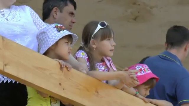 Открытие Летнего бегового сезона на Ульяновском ипподроме. 25.05.2014г. смотреть онлайн
