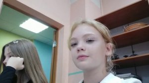 // VLOG 2 // Школьный влог // снимаю на уроке // Kina.vel //
